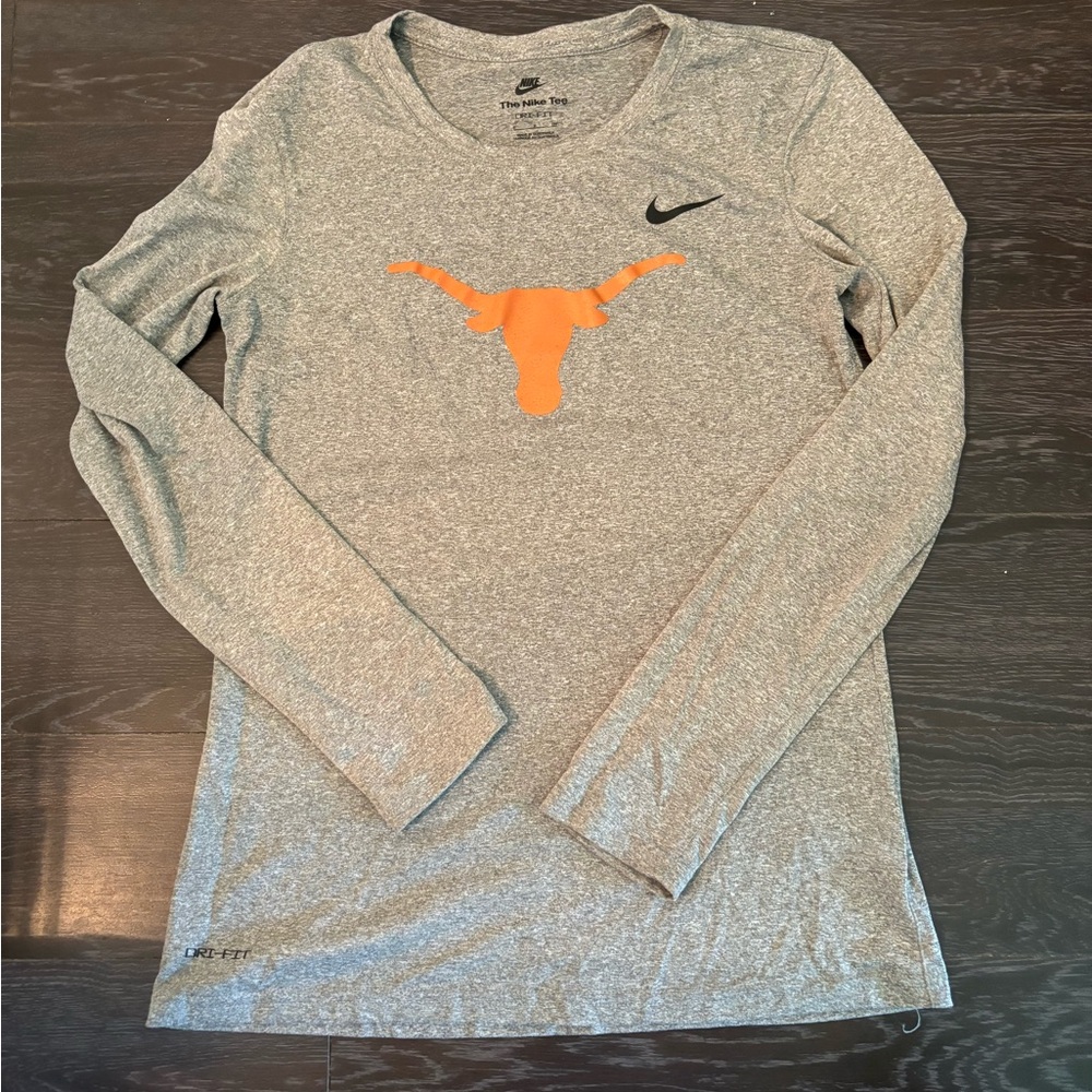 Nike Texas Long Sleeve Tee